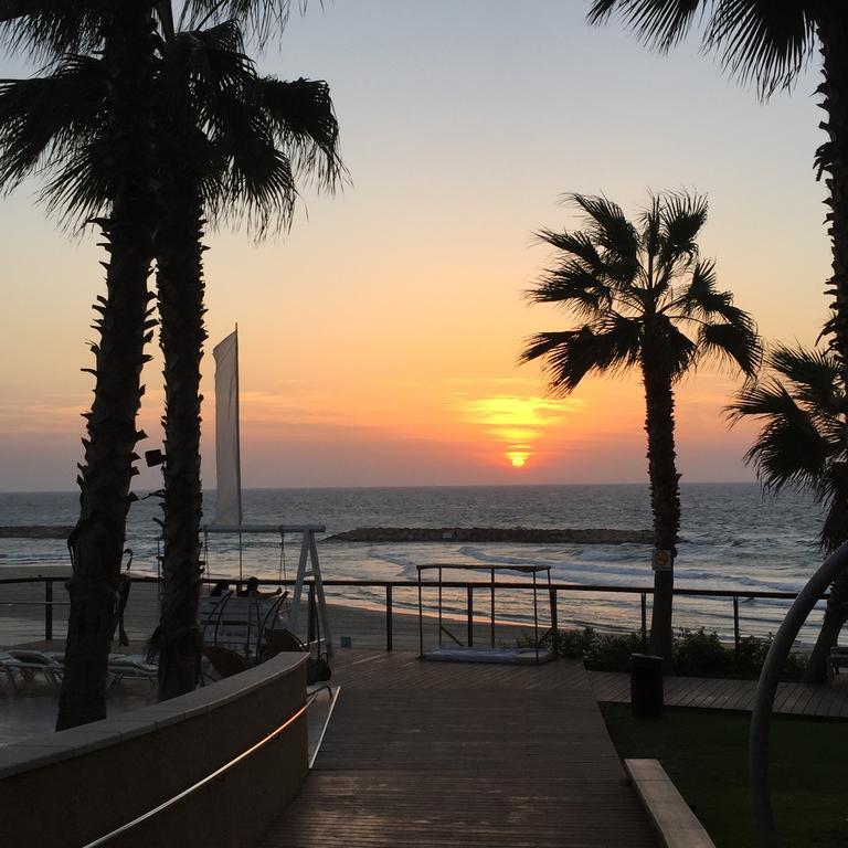 Raphael Apartments Herzliya Exterior photo